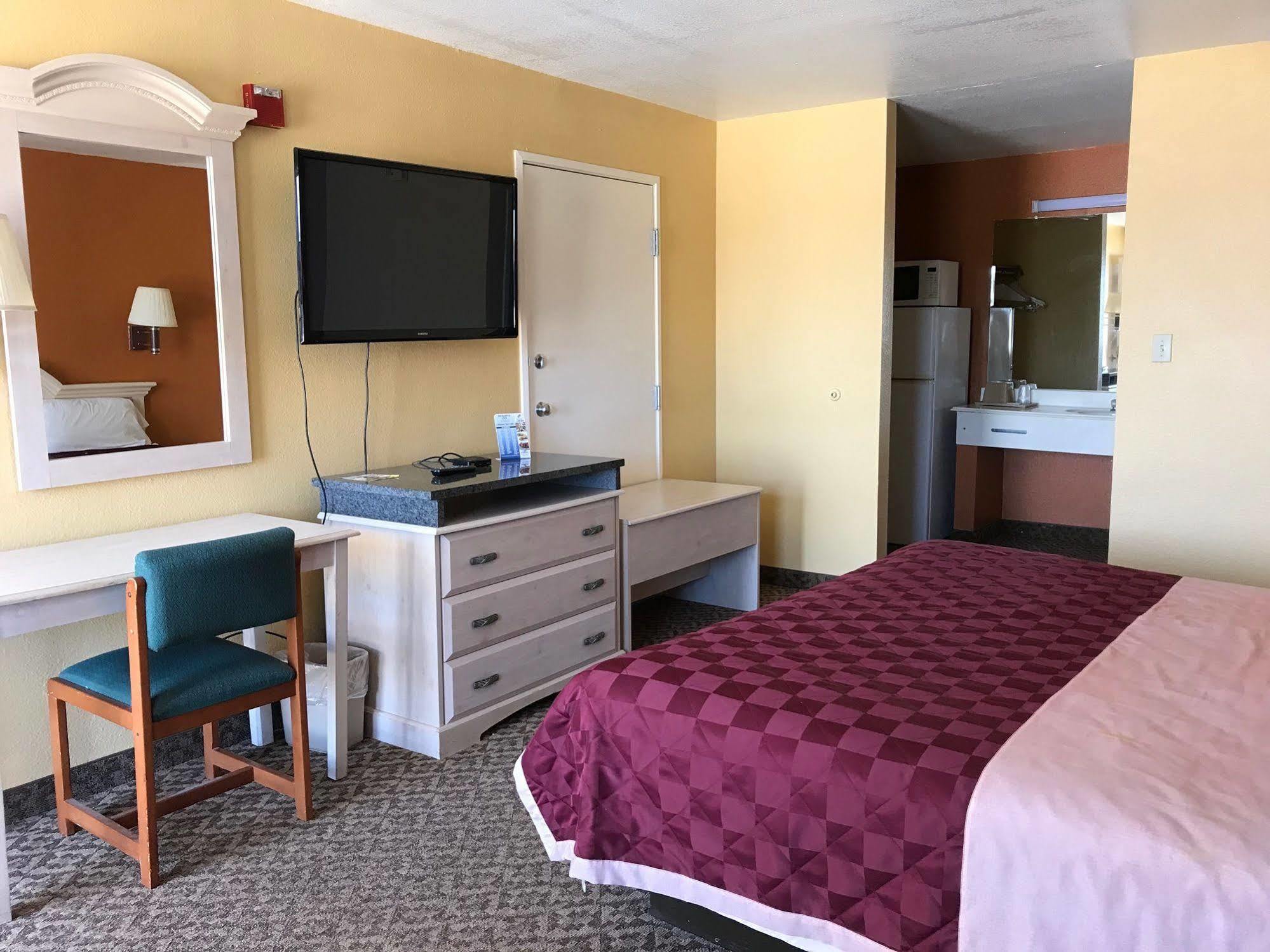 Heights Inn Harker Heights Экстерьер фото